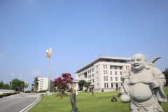 走进历史，感受名人魅力|品味名人雕塑的独特韵味